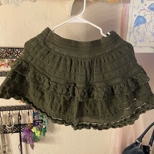 adorable green crochet miniskirt .*~